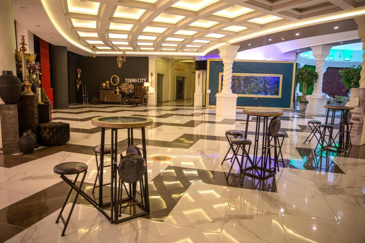 Terma City Hotel ยาโลวา ภายนอก รูปภาพ